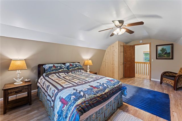 175 Beaver Lake Drive, West Union, SC 29696