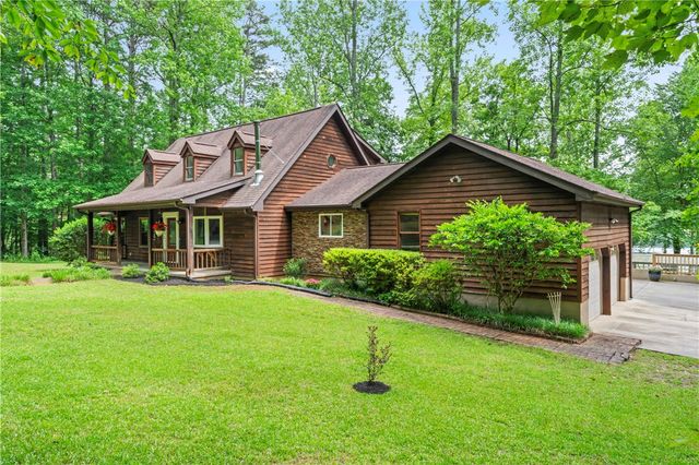 175 Beaver Lake Drive, West Union, SC 29696