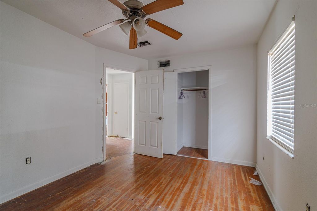 Image 35 of property listing at 5242 SE 112TH STREET, Belleview, FL 34420