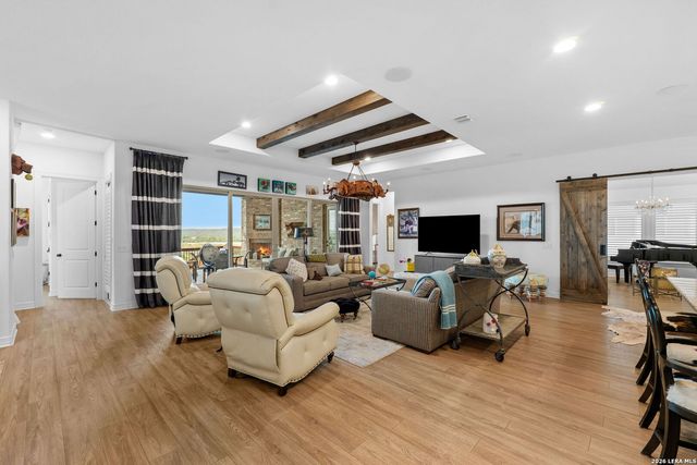 1311 Ellsworth Farm, San Antonio, TX 78260