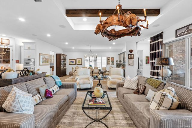 1311 Ellsworth Farm, San Antonio, TX 78260