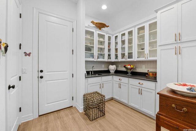 1311 Ellsworth Farm, San Antonio, TX 78260