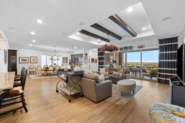 1311 Ellsworth Farm, San Antonio, TX 78260