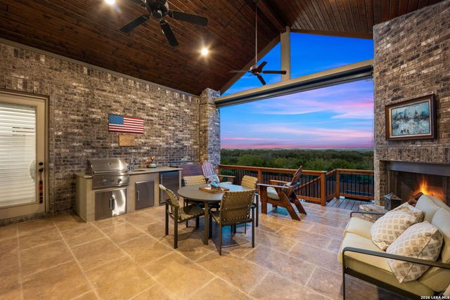 1311 Ellsworth Farm, San Antonio, TX 78260