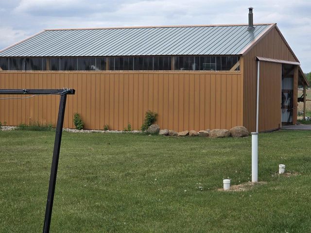 N5452 18th Road Road, Montello, WI 53949