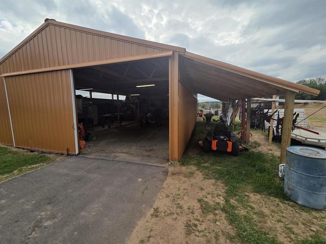 N5452 18th Road Road, Montello, WI 53949