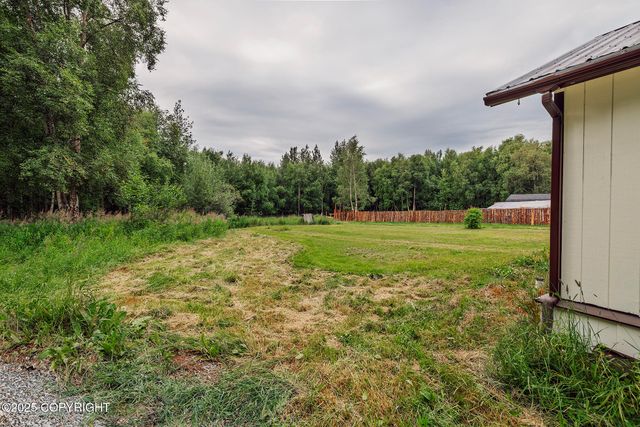 1720 E Maradee Circle, Wasilla, AK 99654