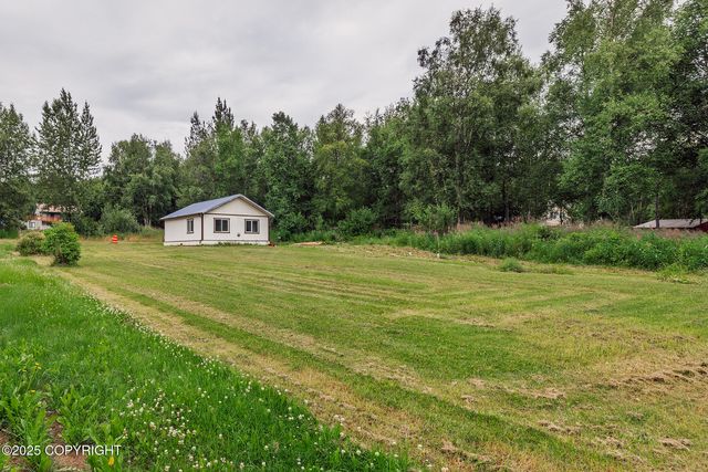 1720 E Maradee Circle, Wasilla, AK 99654