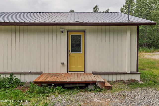 1720 E Maradee Circle, Wasilla, AK 99654