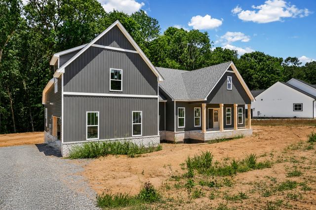 4921 Hunter Rd, Southside, TN 37171