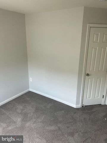 221 WOODSTREAM BLVD, Stafford, VA 22556
