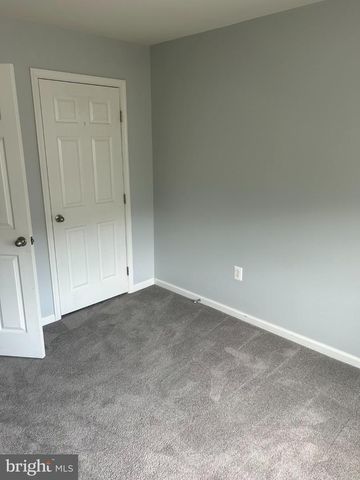 221 WOODSTREAM BLVD, Stafford, VA 22556