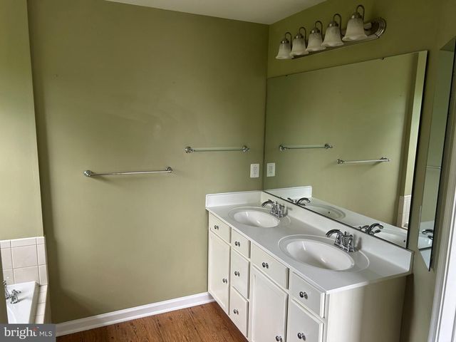 221 WOODSTREAM BLVD, Stafford, VA 22556