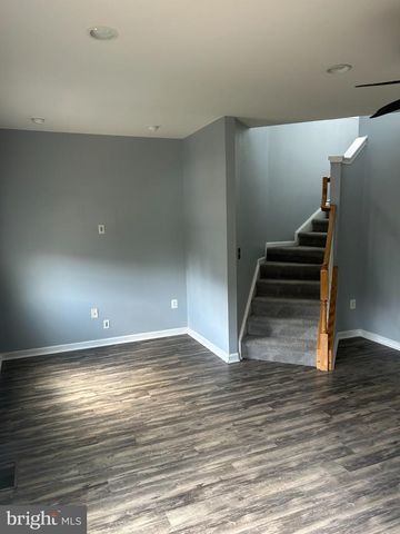 221 WOODSTREAM BLVD, Stafford, VA 22556