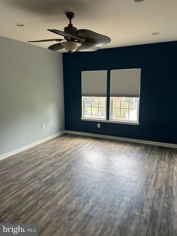 221 WOODSTREAM BLVD, Stafford, VA 22556