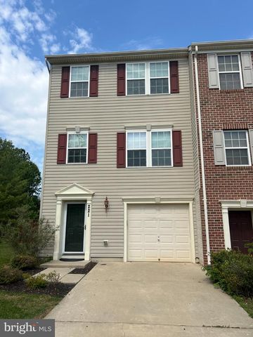 221 WOODSTREAM BLVD, Stafford, VA 22556