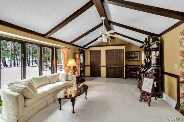 135 Misty Lane, Amherst, NY 14051