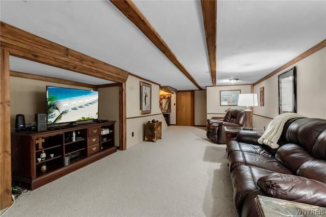 135 Misty Lane, Amherst, NY 14051