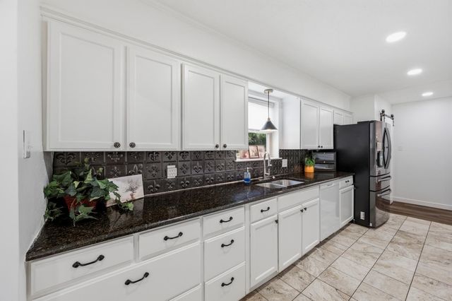 6602 Lyons Road, Garland, TX 75043