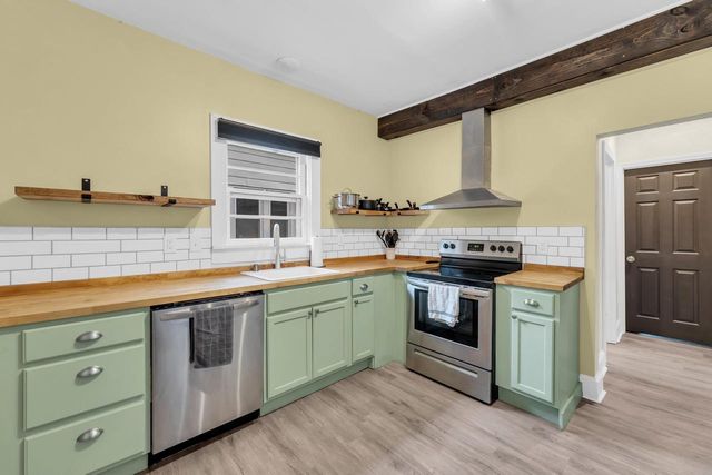 2302 Blake AVENUE, Racine, WI 53404