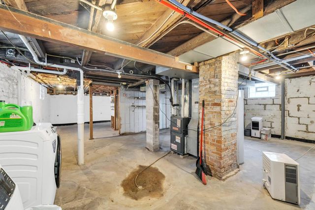 2302 Blake AVENUE, Racine, WI 53404
