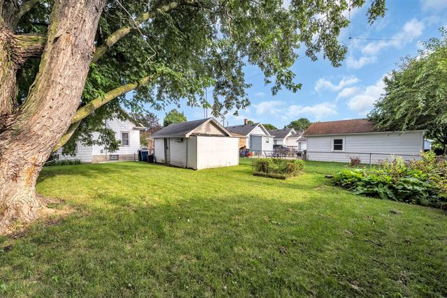 2302 Blake AVENUE, Racine, WI 53404
