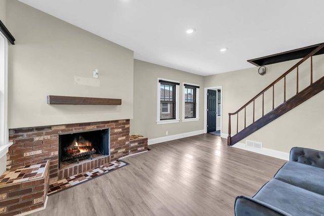 2302 Blake AVENUE, Racine, WI 53404