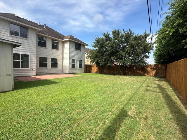 11347 Sandstone Canyon Drive, Humble, TX 77396