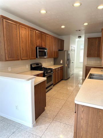 11347 Sandstone Canyon Drive, Humble, TX 77396