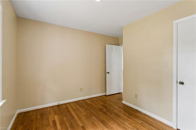 130 Albany DR, Hampton, VA 23666