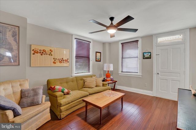 2405 S QUEEN ST, York, PA 17402