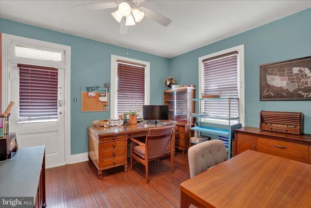 2405 S QUEEN ST, York, PA 17402