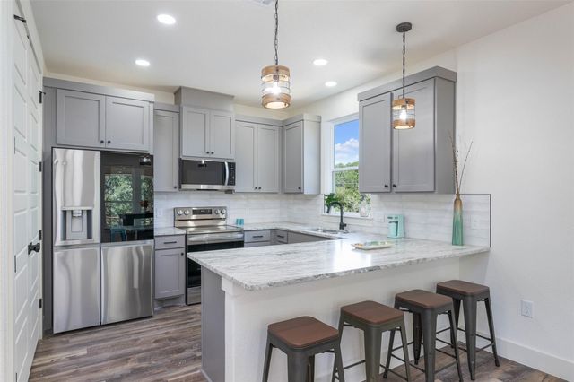 1156 Timberlane DR, Canyon Lake, TX 78133
