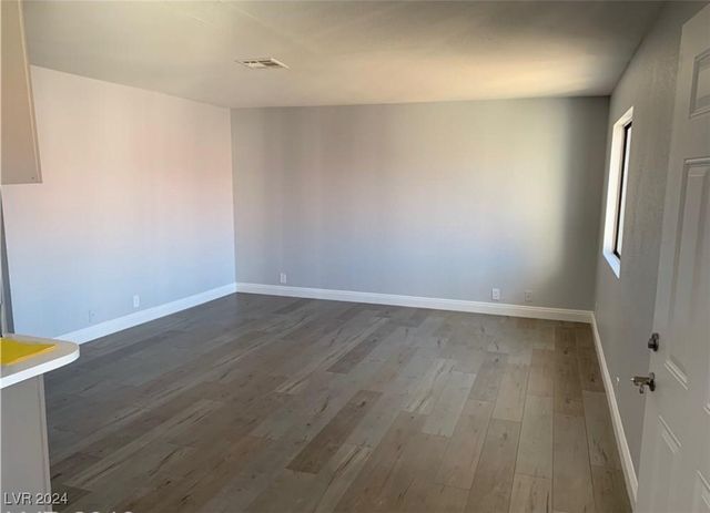 4300 North Lamont Street 281, Las Vegas, NV 89115