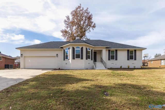 2602 Carlsbad Drive, Huntsville, AL 35810