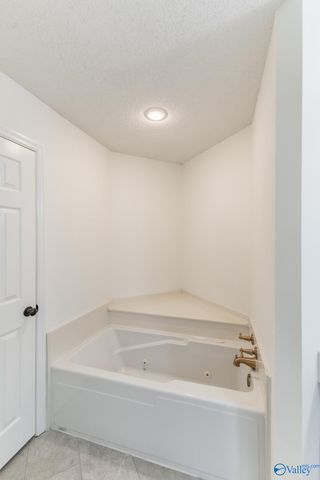 2602 Carlsbad Drive, Huntsville, AL 35810