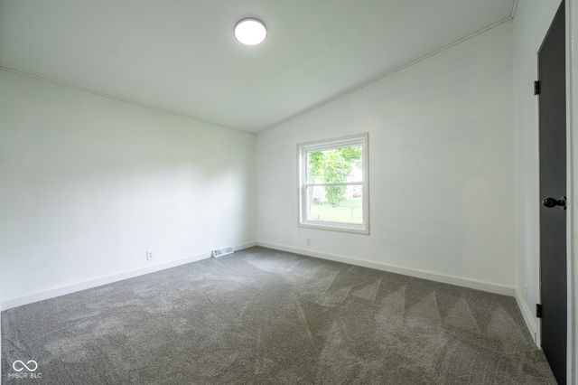 32 Martinsville Street, Greencastle, IN 46135