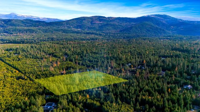 321 Glendale Dr, Newport, WA 99156