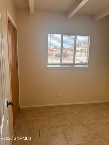 2100 Skyway Drive, Las Cruces, NM 88001