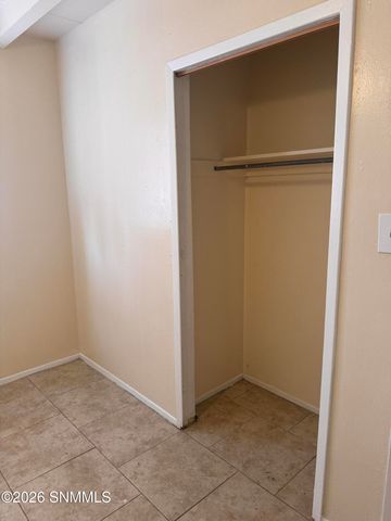 2100 Skyway Drive, Las Cruces, NM 88001