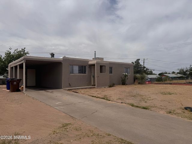 2100 Skyway Drive, Las Cruces, NM 88001