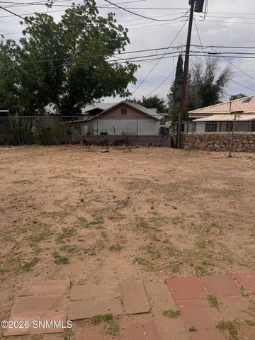 2100 Skyway Drive, Las Cruces, NM 88001