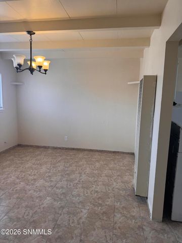 2100 Skyway Drive, Las Cruces, NM 88001