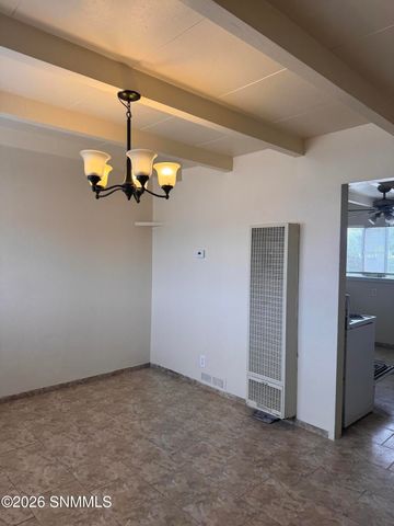 2100 Skyway Drive, Las Cruces, NM 88001