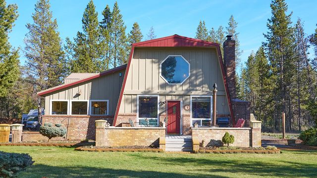 17277 Willow Court, Bend, OR 97707