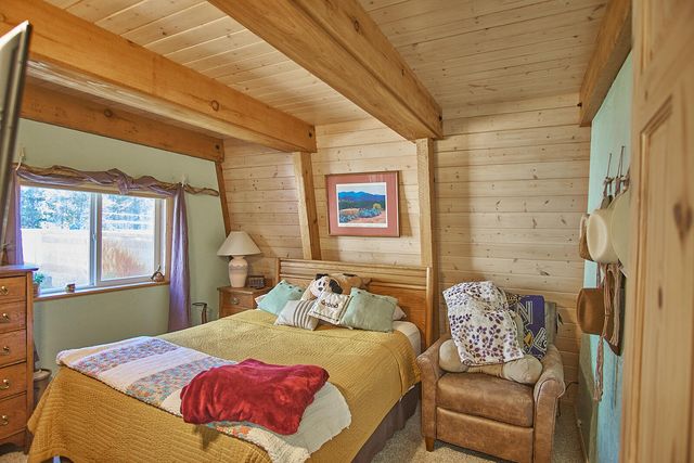 17277 Willow Court, Bend, OR 97707