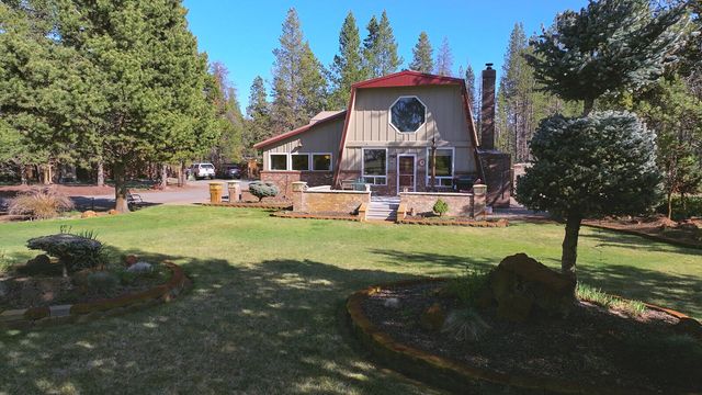 17277 Willow Court, Bend, OR 97707