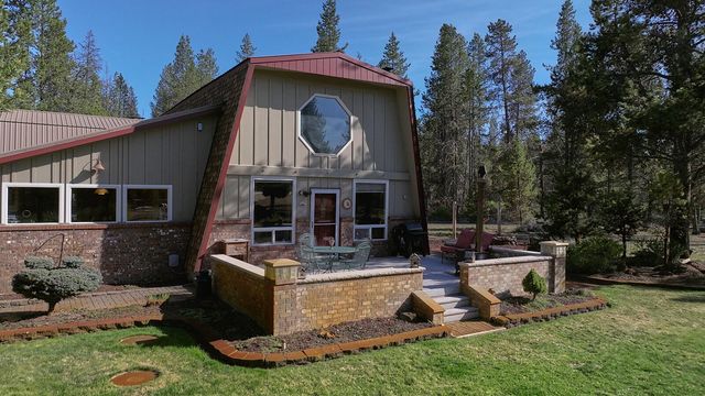 17277 Willow Court, Bend, OR 97707