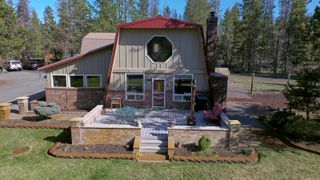 17277 Willow Court, Bend, OR 97707
