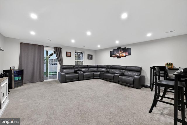 7 UNION WAY, Sicklerville, NJ 08081